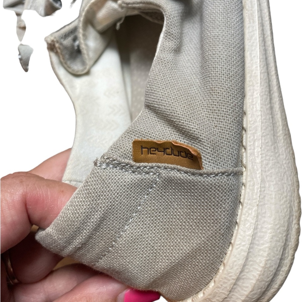 Hey Dude Women's Size 6 (Youth 5) Light Gray Chambray Loafers - Picture 7 of 8